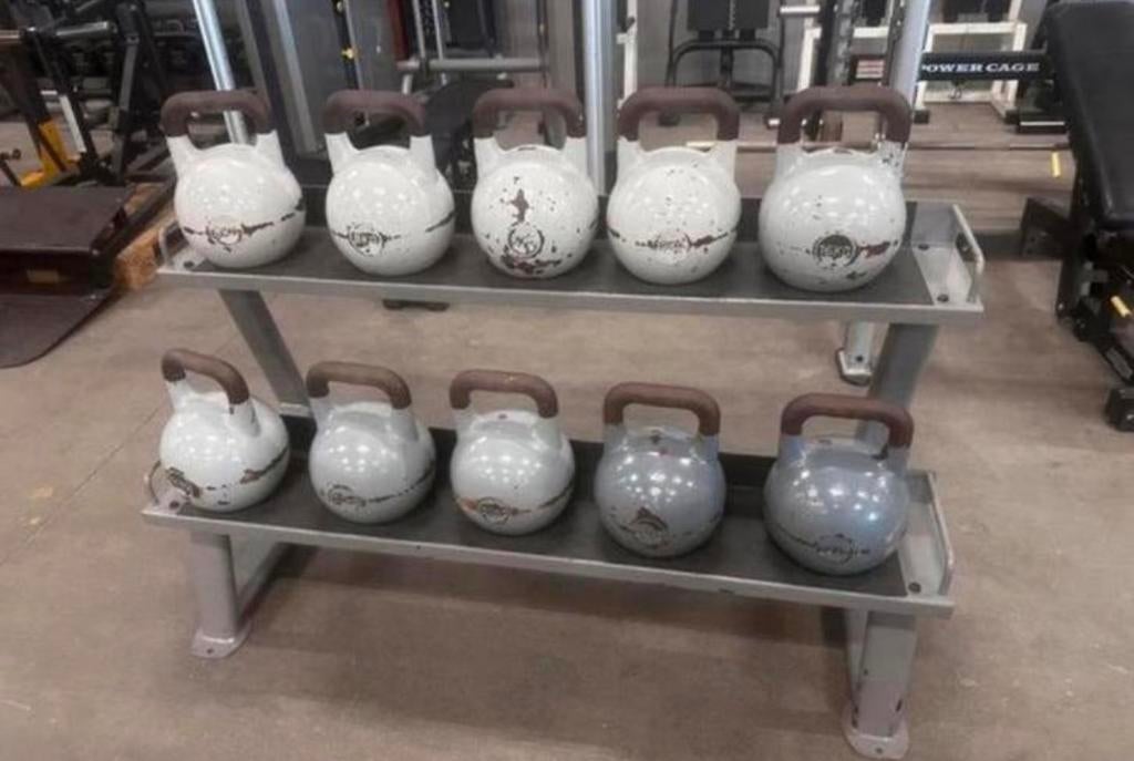 Competitie Kettlebells 8kg t/m 24kg + Kettlebells Opbergrek, Ophalen, Gebruikt, Kettlebell