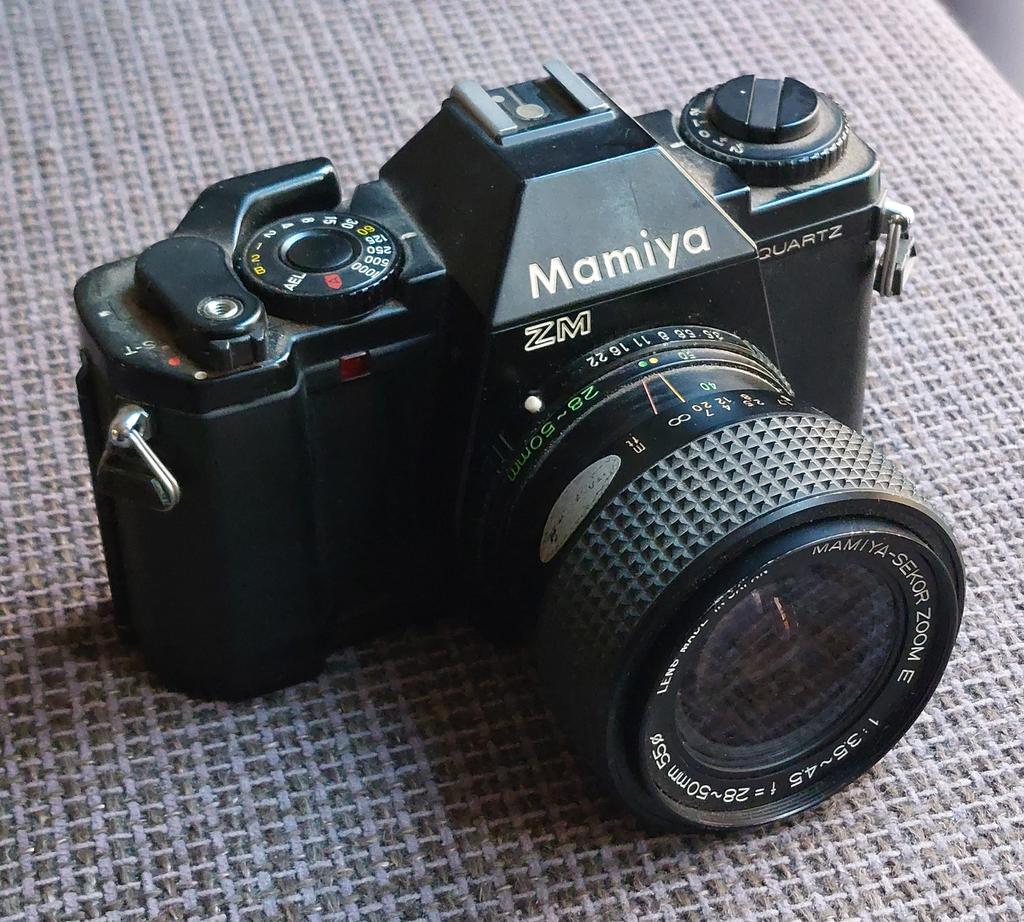 Mamiya ZM quartz, Ophalen of Verzenden