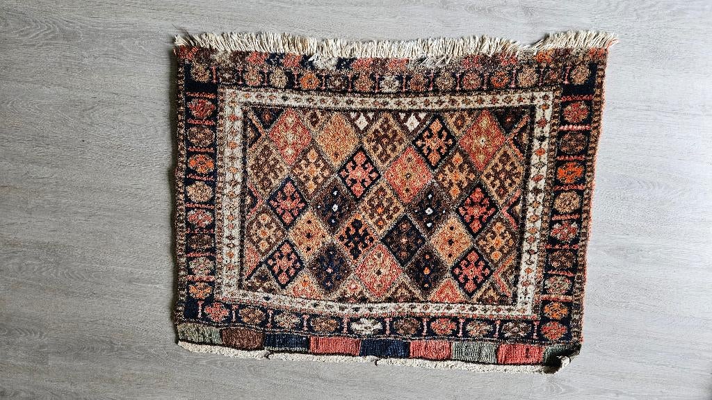 Perzisch/koerdisch tapijt, Ophalen