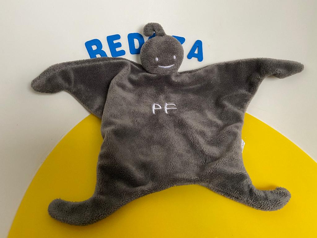 3842 Petit Filou pop popje grijs, Ophalen of Verzenden, Zo goed als nieuw, Overige typen