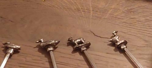 4 OUDE VERZILVERDE W.A.P.W 3D dieren LEPELTJES +gratis WWF, Ophalen of Verzenden