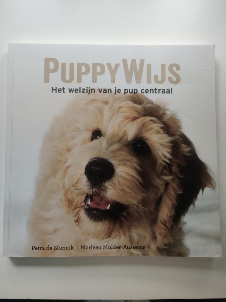 PuppyWijs, het welzijn van je pup centraal, Ophalen of Verzenden, Zo goed als nieuw, Honden