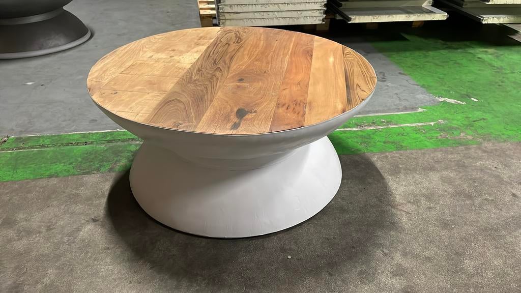 Yoyo Bijzettafel By Boo wit of silver nieuw in doos, Minder dan 55 cm, Metaal of Aluminium, Rond, Nieuw