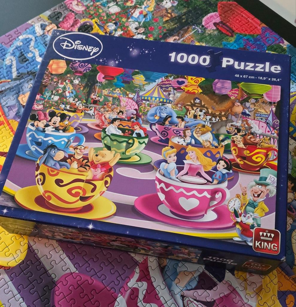 King Disney puzzel theekopjes 1000 stukjes, Ophalen of Verzenden, 500 t/m 1500 stukjes, Gebruikt, Legpuzzel