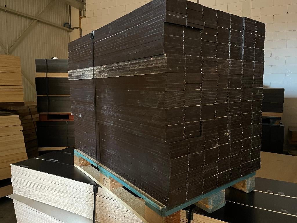 berken betonplex dikte 15mm stroken +/- 11 x 125 cm NIEUW, Ophalen, Nieuw, Betonplex, Minder dan 20 mm