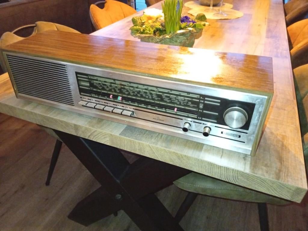 Grundig radio typeRF3311, Ophalen, Zo goed als nieuw, Radio