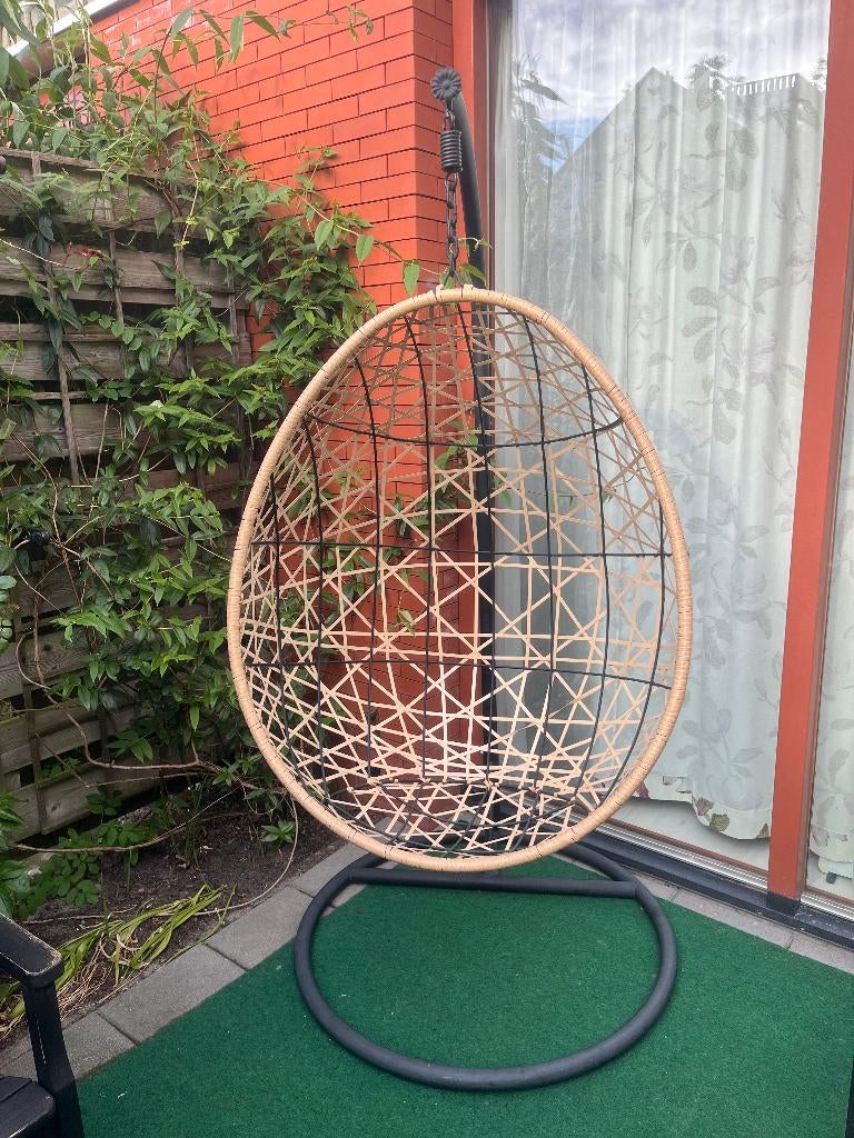 Hangstoel ei met kussens, Huis en Inrichting, Stoelen, Ophalen, Zo goed als nieuw, Stof, Eén
