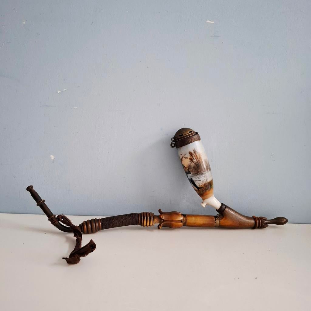 Antieke Duitse tabakspijp of stummel met jachttafereel, Ophalen of Verzenden