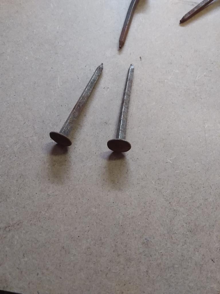 gesmede nagels, lang 70 mm rond 14 mm, Ophalen, Gebruikt, 50 tot 100 mm, Spijkers