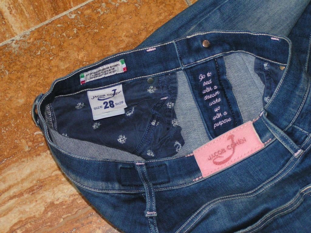 JACOB COHEN spijkerbroek,Mt 28,L32 ,mod KIMBERLY SLIM ,tops, Blauw, Tweedehands, W28 - W29 (confectie 36), Gedragen