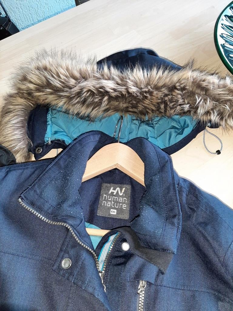 Te koop dames jassen, Kleding | Dames, Jassen | Winter, Ophalen, Zo goed als nieuw, Maat 46/48 (XL) of groter, Zwart