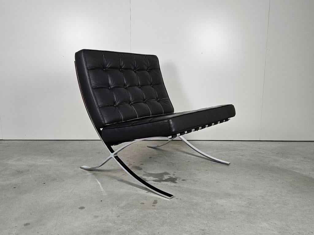 Barcelona chair rep, Gebruikt, Design, 75 tot 100 cm, Ophalen of Verzenden