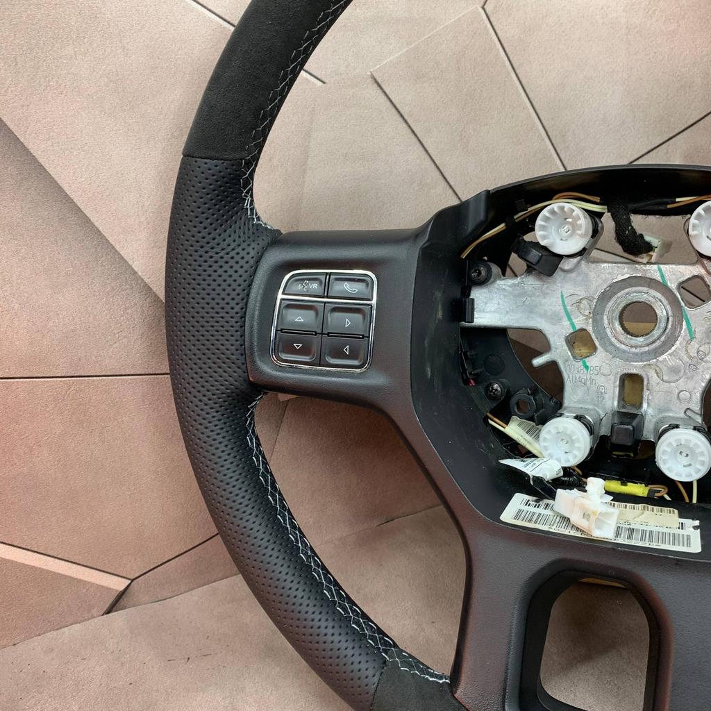 Stuurwiel Stuur Dodge RAM VERWARMING ALCANTARA LEER NIEUW, Nieuw, Ophalen of Verzenden, Dodge