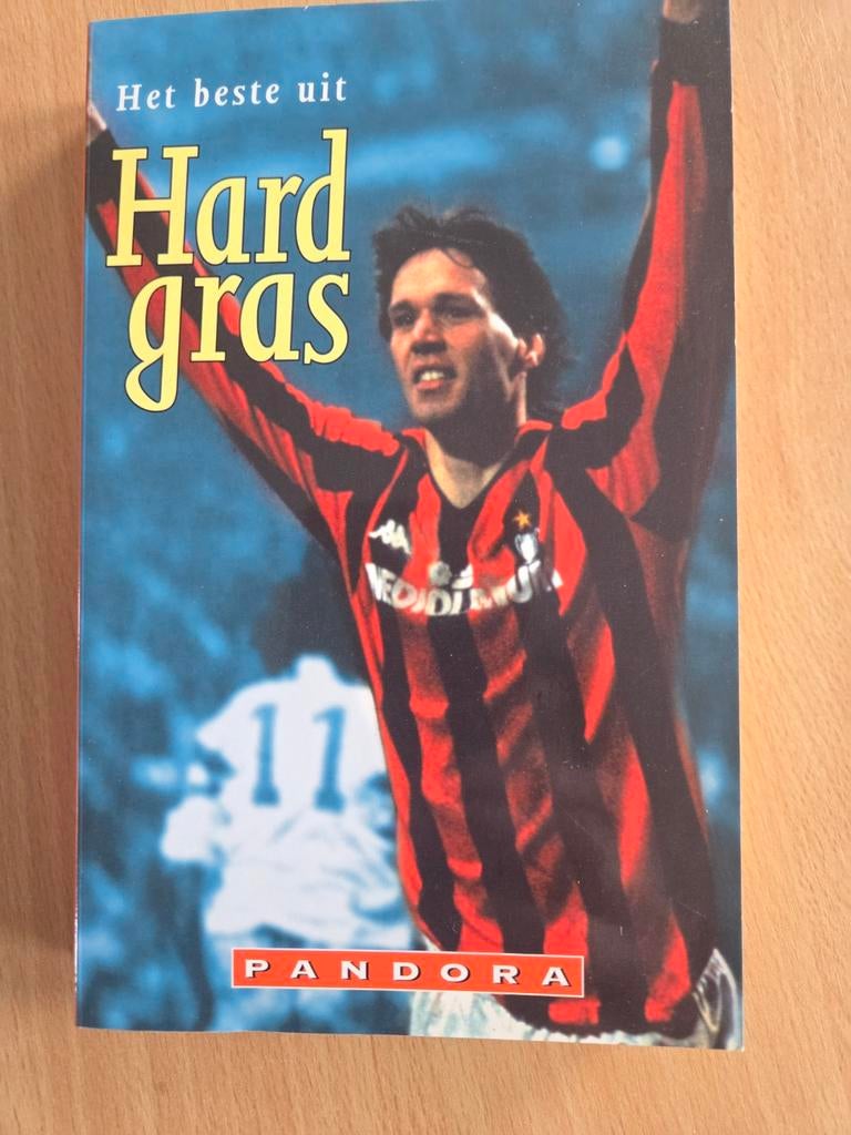 Het beste uit Hard gras, Ophalen of Verzenden, Zo goed als nieuw