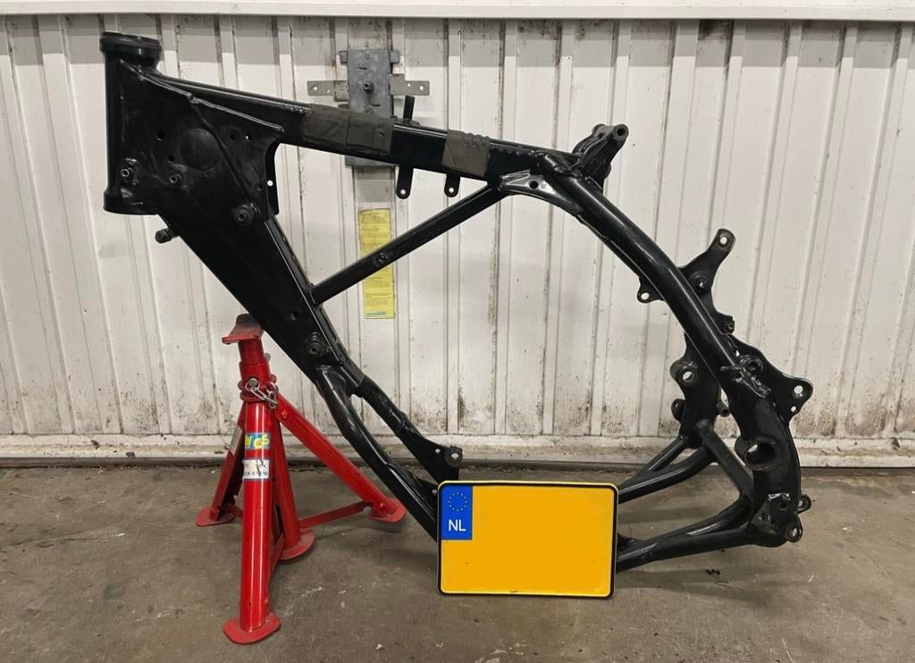 KTM FRAME MET KENTEKEN / KTM 400 KTM 450 KTM 520 KTM 525, Ophalen, Gebruikt
