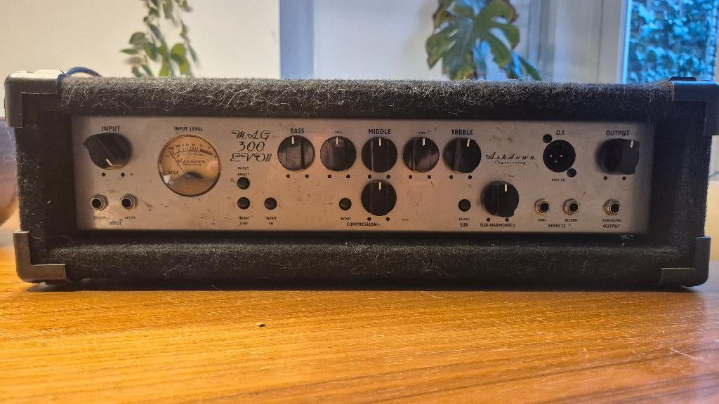 Ashdown MAG 300 evo ii bass amp head, Ophalen, Gebruikt, Basgitaar, 100 watt of meer