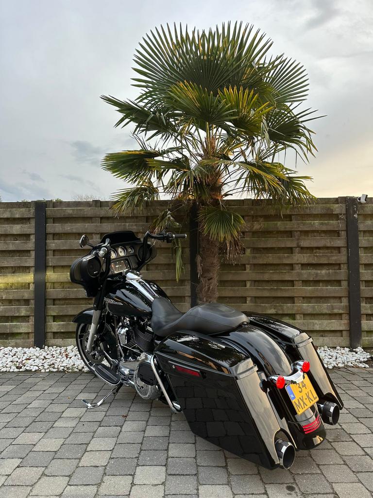 Harley-Davidson Street Glide Special 107 43250km  (2017) - foto 3