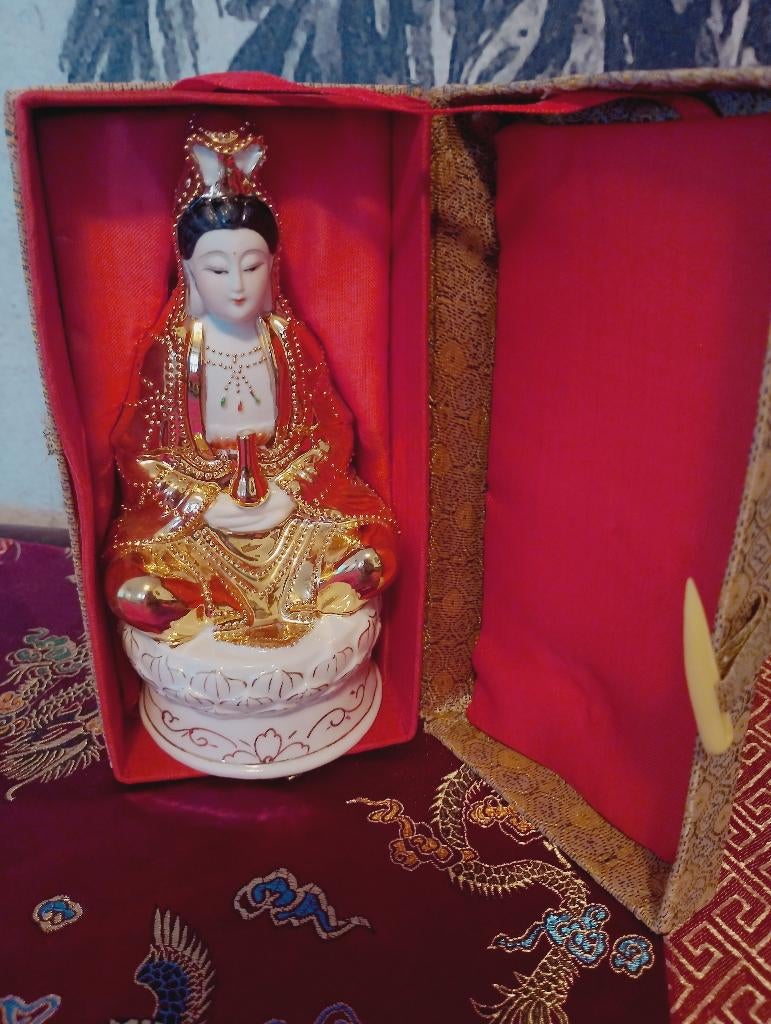Boeddha porseleinen Quan Yin, Ophalen of Verzenden, Zo goed als nieuw