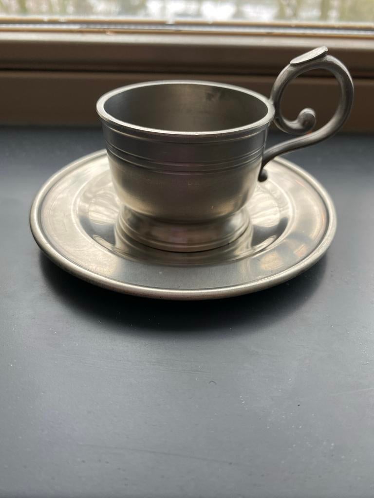 Zinn Pewter etain Tinnen theekopje met schotel, Ophalen of Verzenden