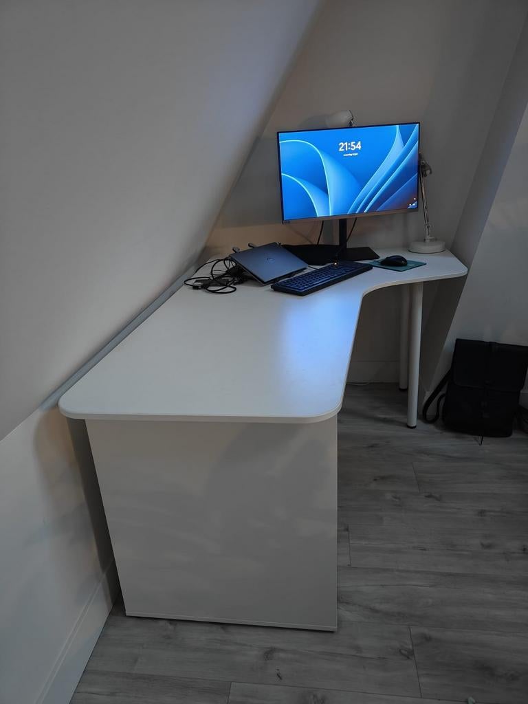 Ikea Bekant Hoekbureau Rechts + Adils poten + archiefkastje, Ophalen, Gebruikt