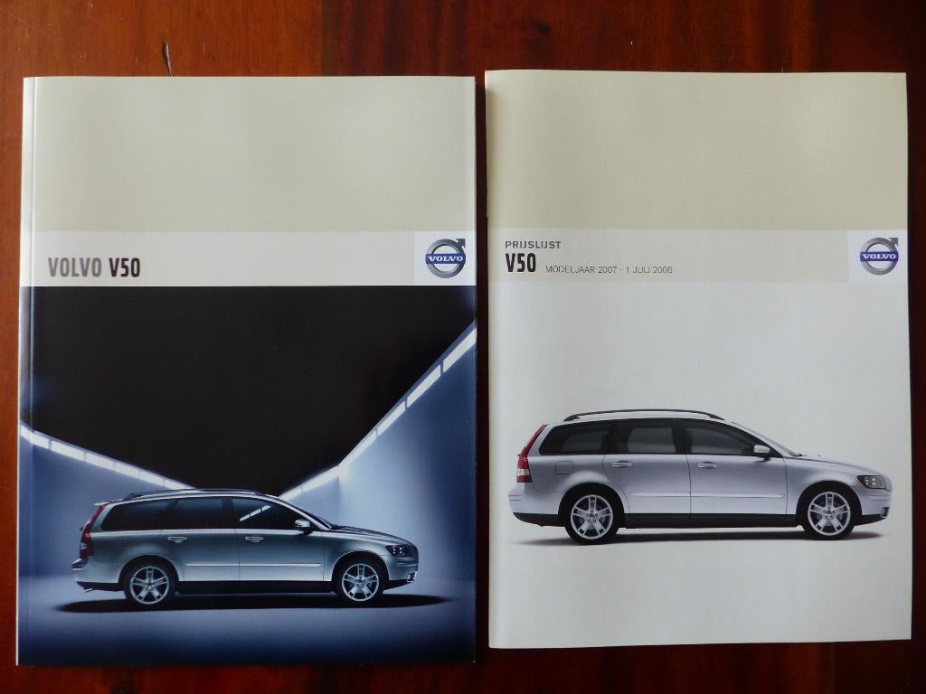 Volvo V50 brochure modeljaar 2007 met prijslijst, Verzenden, Zo goed als nieuw, Volvo