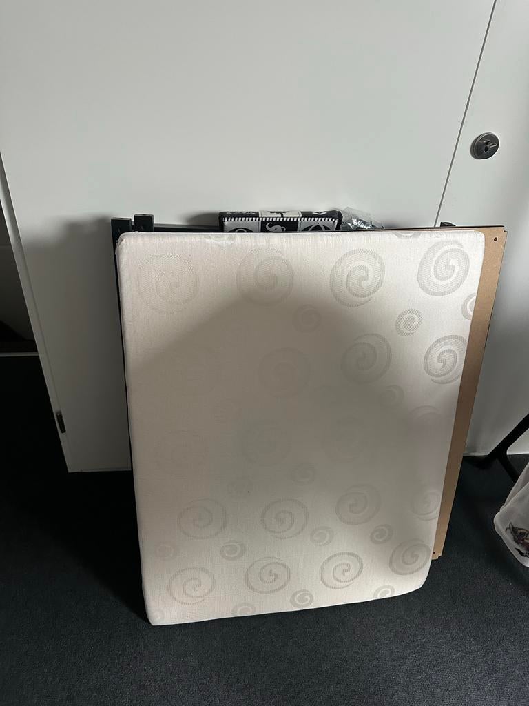 Baby box van Babypark - Zo goed als nieuw, Ophalen, Zo goed als nieuw, Rechthoekig, In hoogte verstelbaar