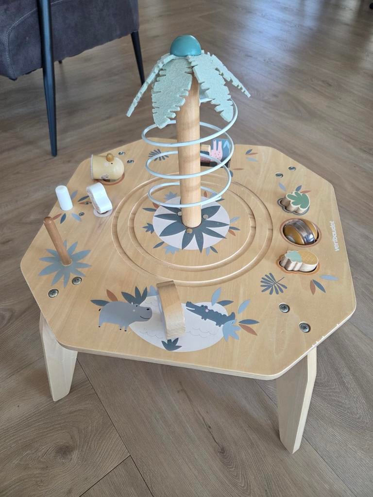 Vertbaudet activiteiten tafel, Ophalen