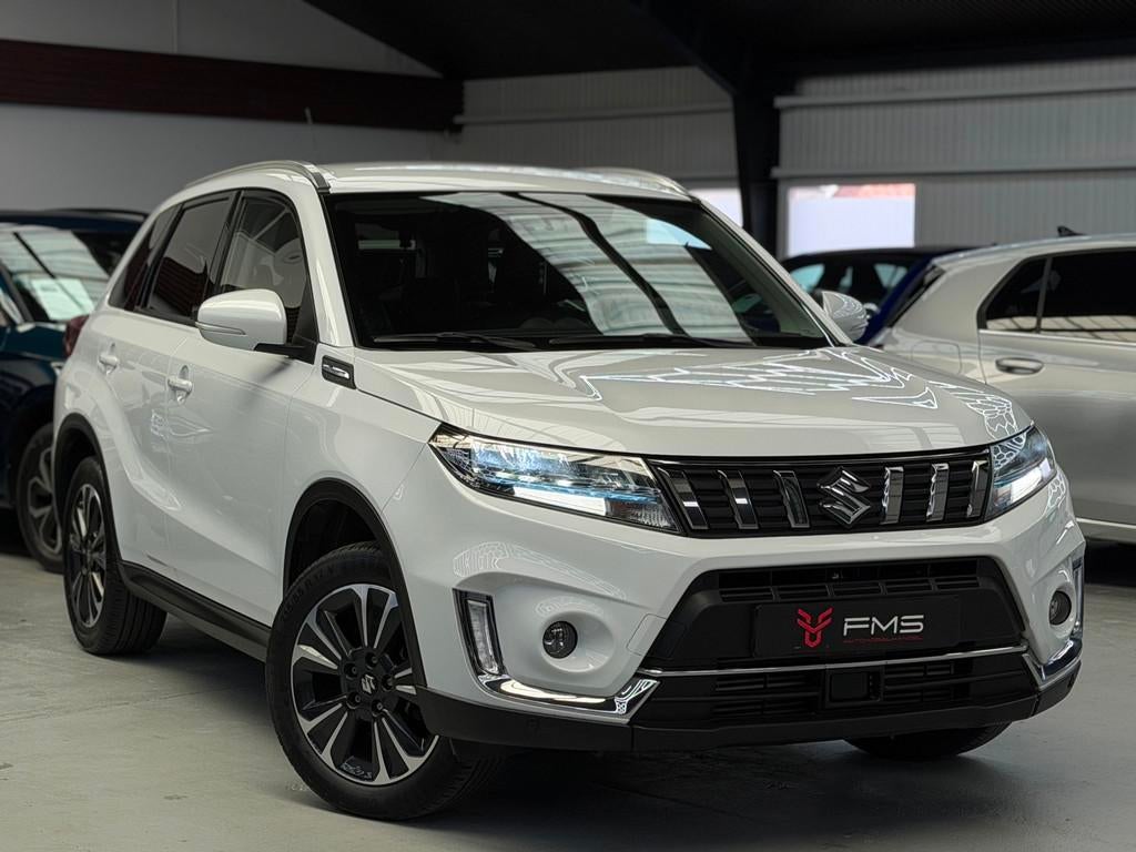 Suzuki Vitara 1.4 Boosterjet Style Smart Hybrid CarPlay, Gebruikt, 4 cilinders, Bedrijf, Handgeschakeld