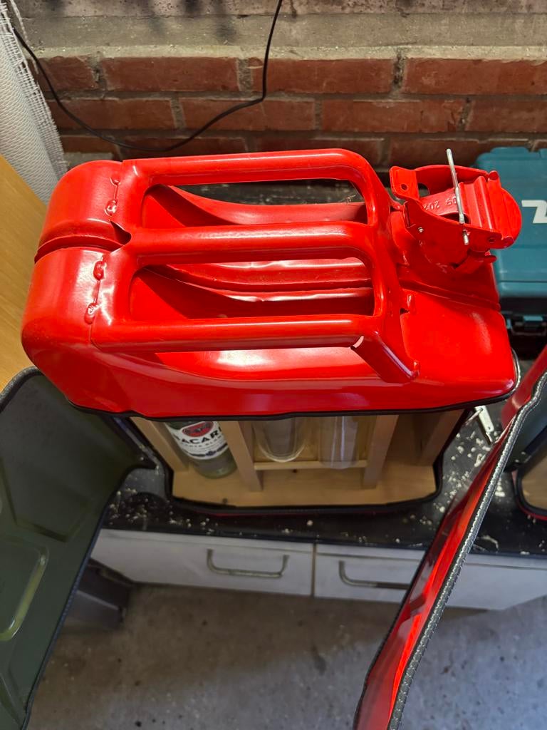 Minibar Jerrycan 20 liter - leuk voor veranda of bar, Ophalen of Verzenden, Gebruikt