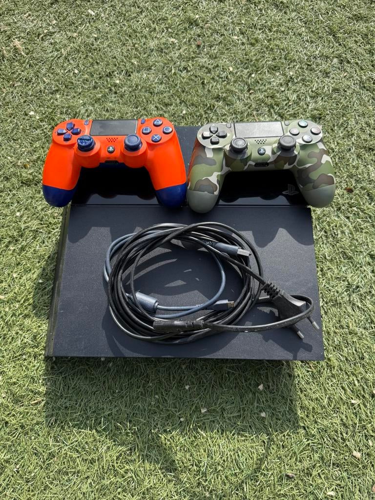 Ps4 met controller met games, Ophalen, Met games, Zo goed als nieuw, Met 1 controller