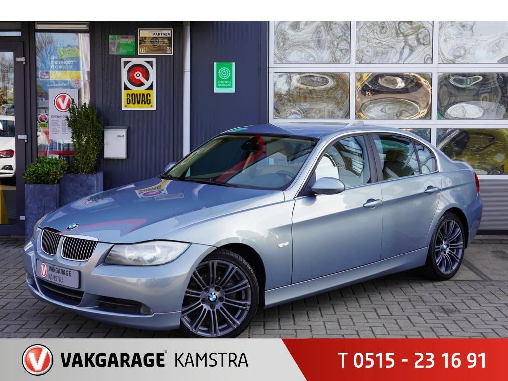 BMW 3-serie 325i 218PK Automaat Leder/Clima/Cruise/PDC/Navi, Auto's, BMW, Automaat, Achterwielaandrijving, Gebruikt, 2497 cc