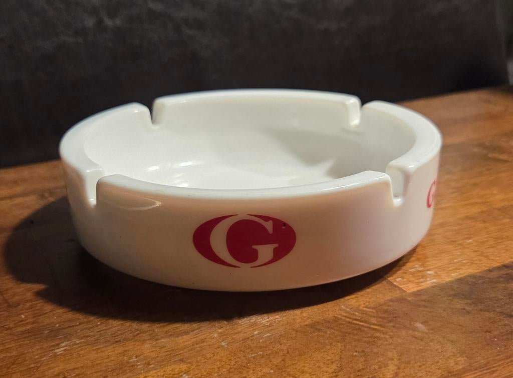 Vintage Gancia Asbak - Wit met Rood Logo, Ophalen of Verzenden, Zo goed als nieuw, Asbak