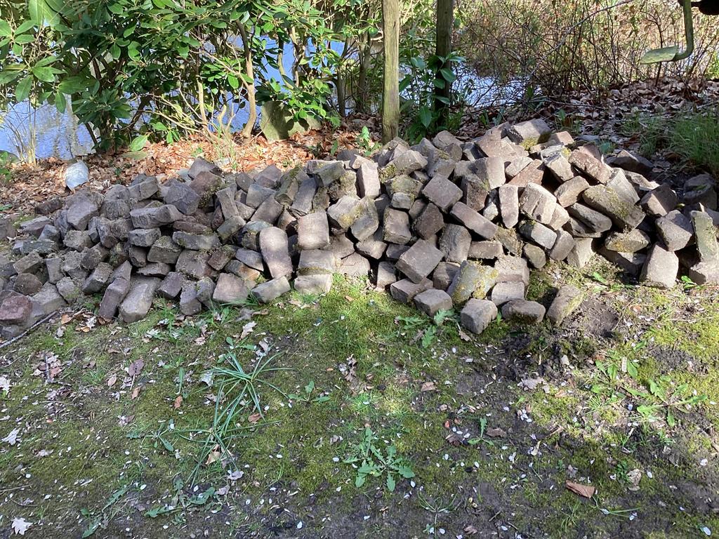 Gratis oude hakve waaltjes, Ophalen of Verzenden, Zo goed als nieuw, Klinkers