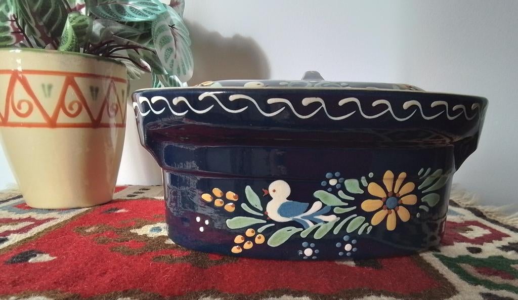 Fraai versierde Elzasser terrine in nieuwstaat., Ophalen of Verzenden