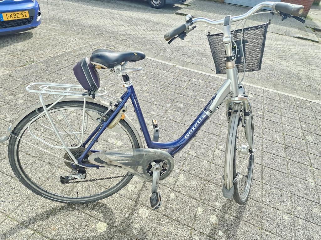 Damesfiets. Gazelle lausanne 28inch.  in goede staat ., Ophalen of Verzenden, Zo goed als nieuw, Gazelle, Versnellingen