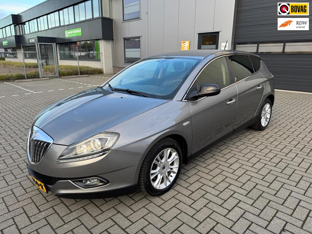 Lancia Delta 1.9-16V Twin-Turbo Oro, Auto's, Lancia, Voorwielaandrijving, Gebruikt, Bedrijf, 1405 kg