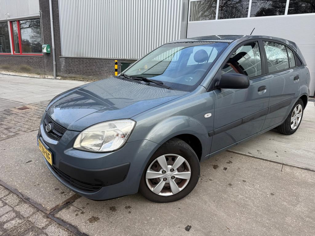 Kia Rio 1.4 X-pect, Auto's, Kia, Voorwielaandrijving, Gebruikt, 4 cilinders, 1054 kg