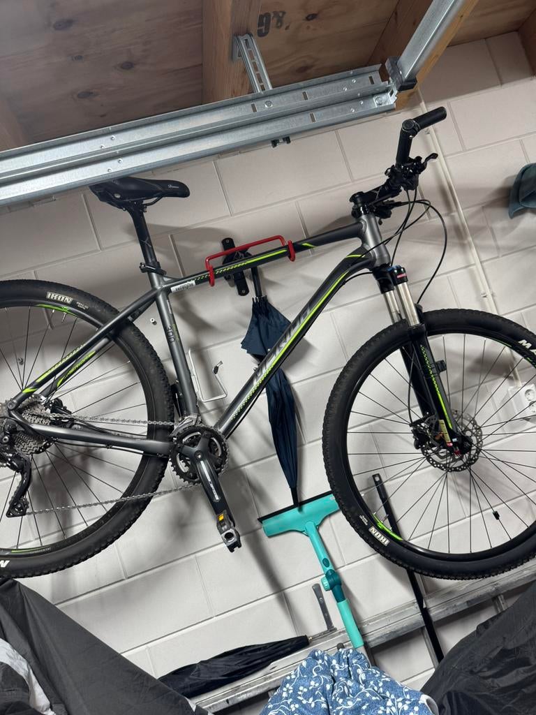 Merida Big.Nine 300 mountainbike nieuwstaat, 26 inch, Zo goed als nieuw, Meer dan 20 versnellingen, Ophalen