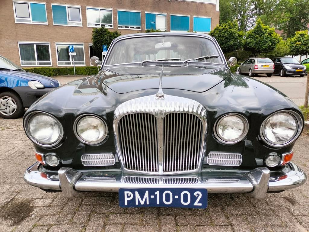 Jaquar Daimler 1968 Groen, Auto's, Automaat, Achterwielaandrijving, Beige, Leder