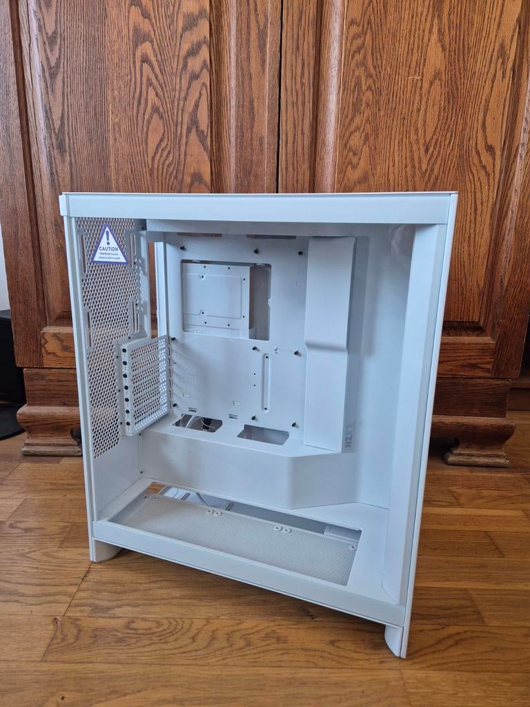 NZXT H7 Flow White, Computers en Software, Computerbehuizingen, Ophalen, Zo goed als nieuw