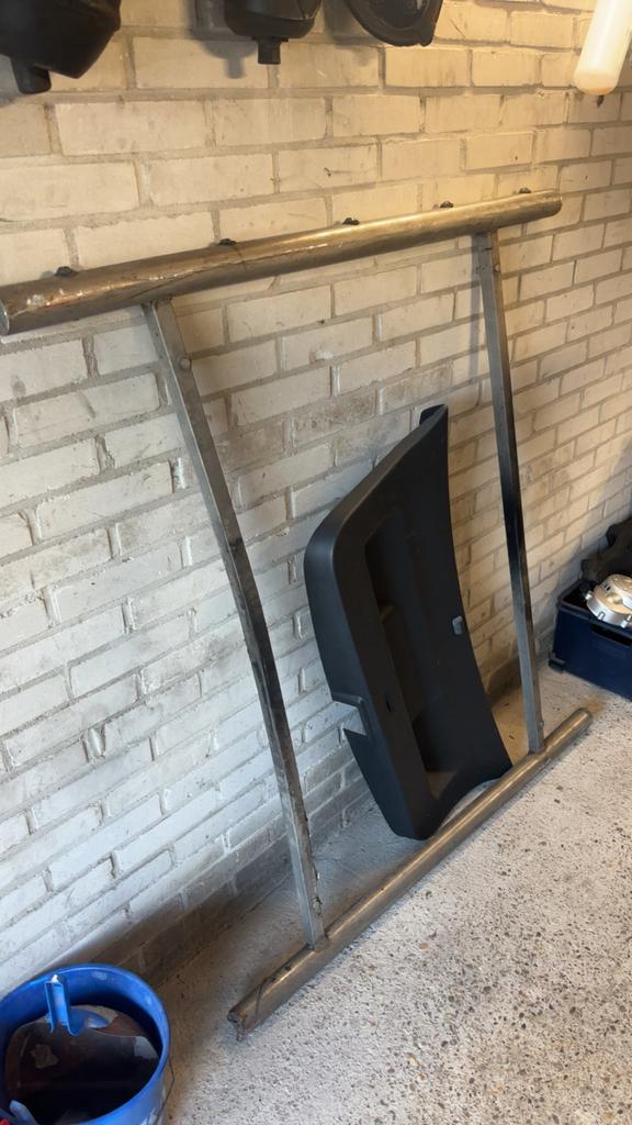 Aixam side bars, Ophalen