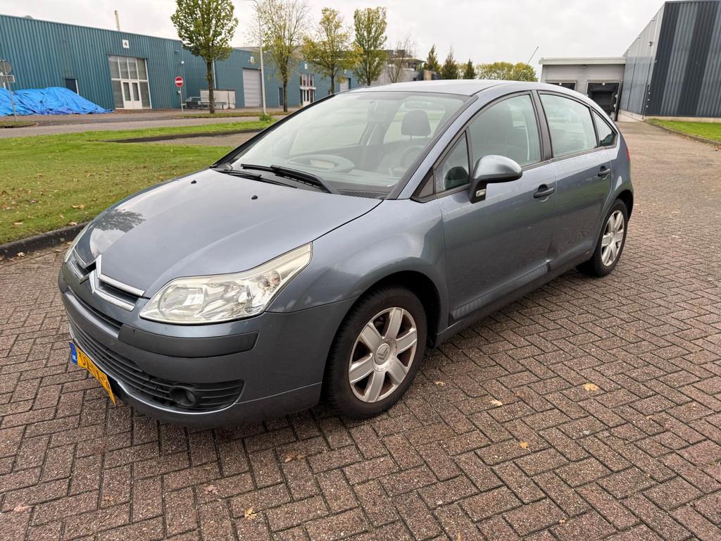 Citroen C4 1.6-16V Ligne Business, Auto's, Citroën, Voorwielaandrijving, Gebruikt, 4 cilinders, 1587 cc