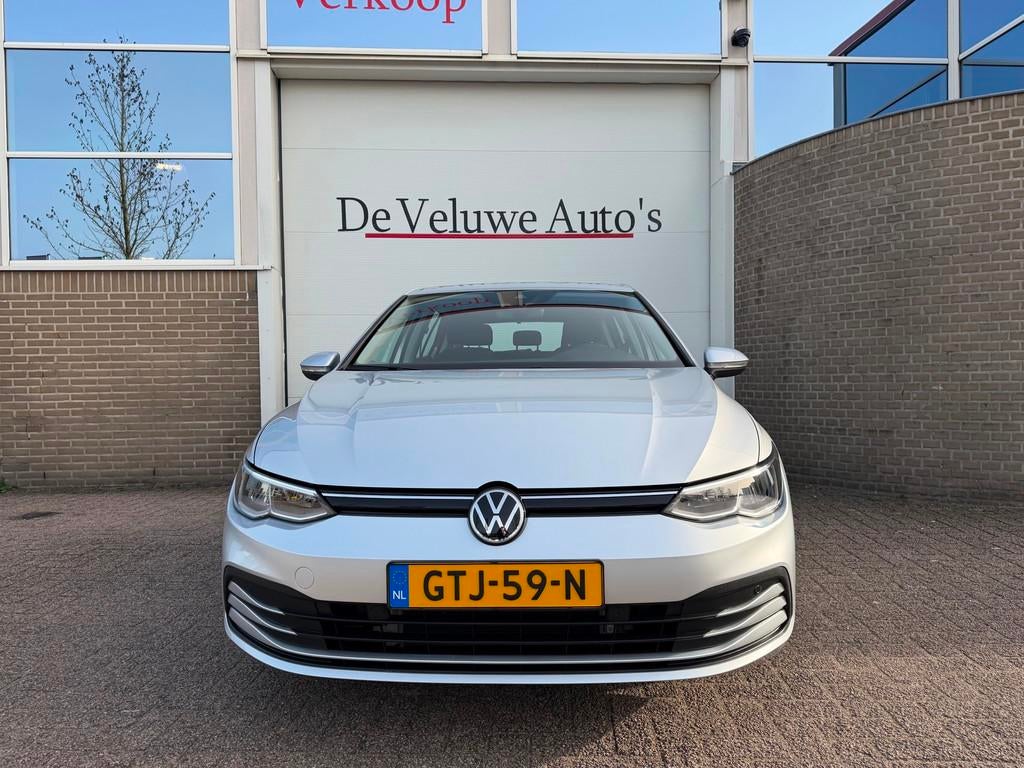 Volkswagen GOLF 1.5 TSI Life|Carplay|Stoelverw.|ACC|PDC|, Voorwielaandrijving, Stof, Euro 6, 4 cilinders