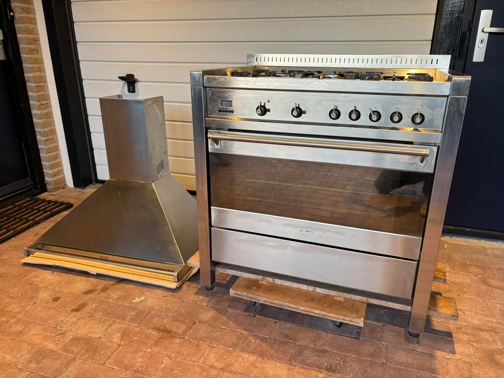 Smeg gasfornuis (90 cm) met elektrisch oven en draaispit, Ophalen, Gebruikt, 60 cm of meer, Oven met grill