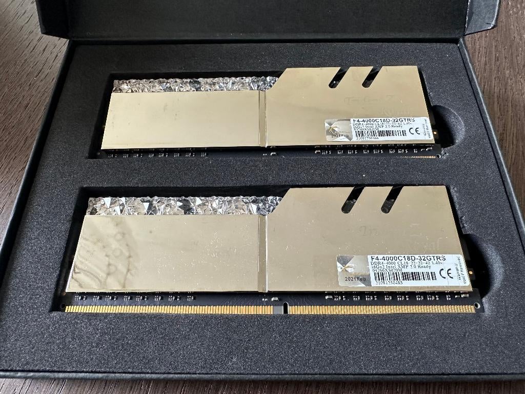 G.Skill Trident Z Royal 32GB | DDR4 | 4000mhz | Silver, 32 GB, DDR4, Ophalen of Verzenden, Zo goed als nieuw