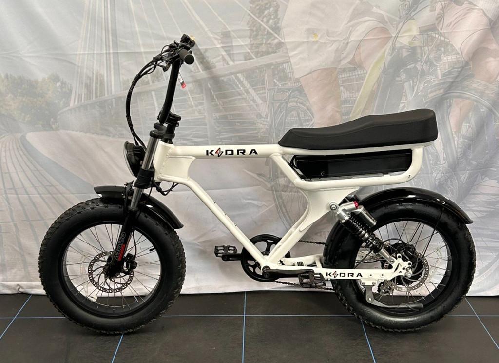 Kadra V3 720Wh Wit Wit 2023, Overige merken, Gebruikt, -, - 0
-, NL