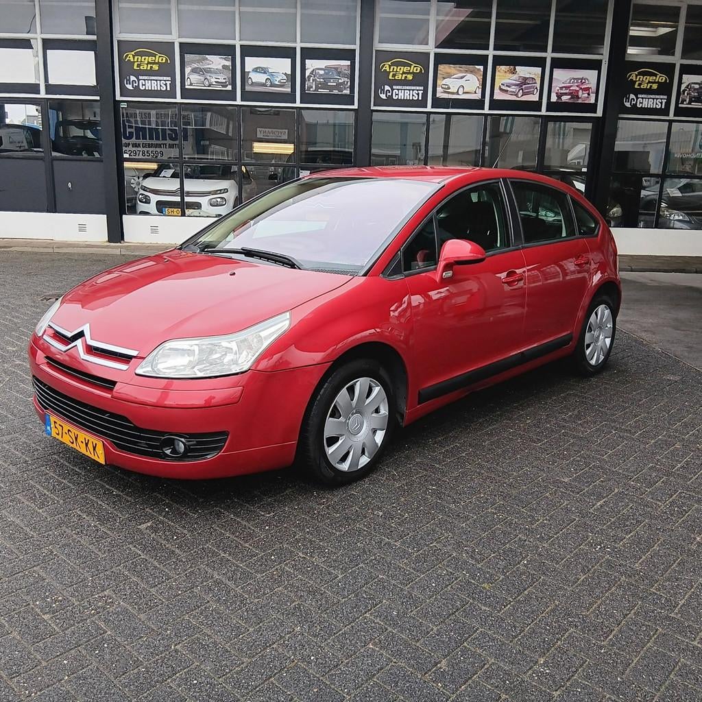 Citroen C4 1.6-16V Ligne Ambiance, Voorwielaandrijving, Gebruikt, 4 cilinders, 1587 cc