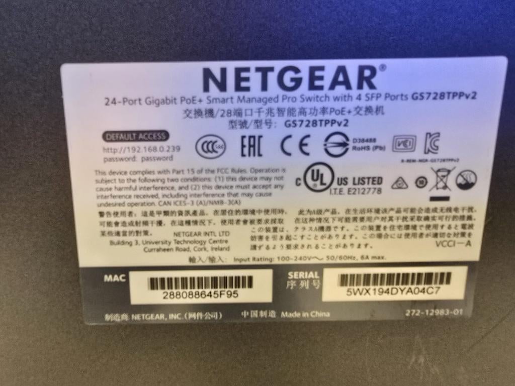 NETGEAR ProSAFE GS752TPP – 48-Poorts Gigabit PoE+ Switch, JethroMeijers, Refurbished, Ophalen of Verzenden, Info@jethromeijer.com