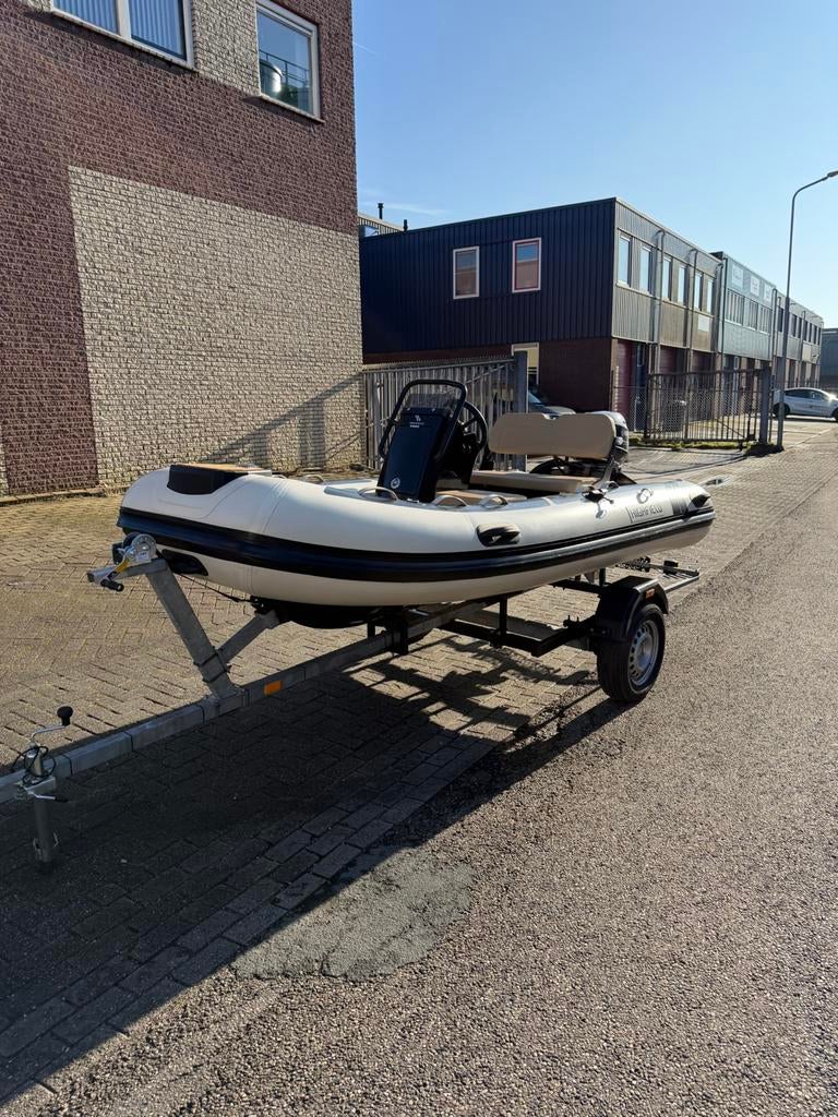 Highfield rib 360 classic gt. Yamaha 25 pk4 stroke trailer, Aluminium, Zo goed als nieuw, Benzine, Minder dan 70 pk