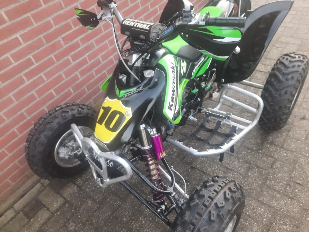 Kawasaki KX65 Quad., Motoren